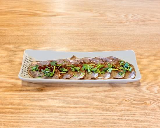 Seasoned Beef with Signature Sauce 酱牛肉